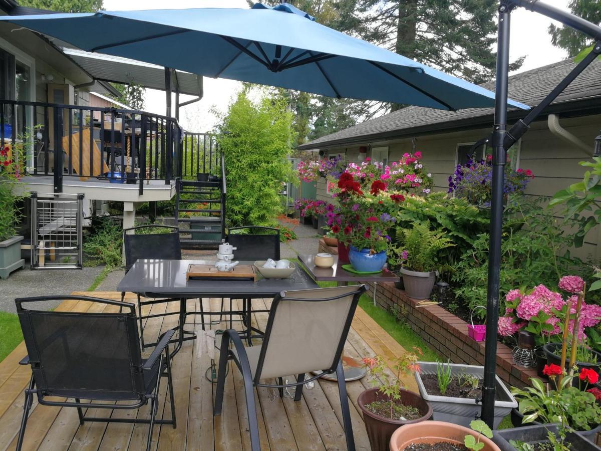 Romantic Homestay Coquitlam Bagian luar foto
