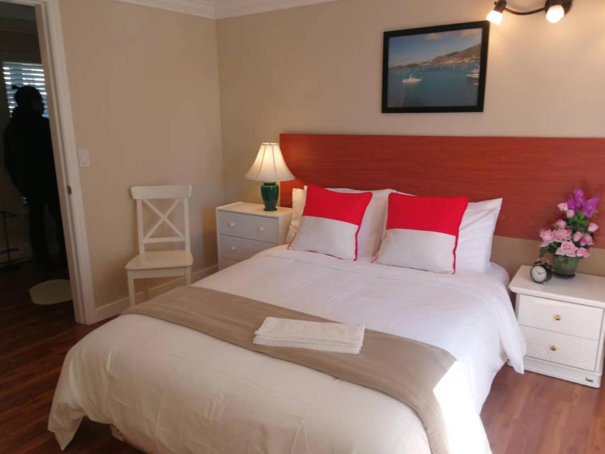 Romantic Homestay Coquitlam Bagian luar foto